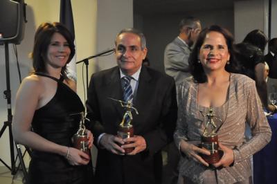 Premios  Caonabo de Oro 2011