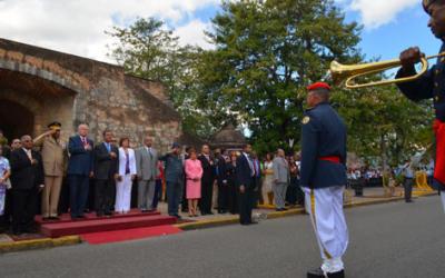 Leonel Fernández  encabeza acto 168 aniversario de la Bandera