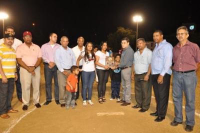 Liga deportiva ASODEFE inaugura su XXX torneo de Sóftbol 2012 dedicado a Rubén Batista