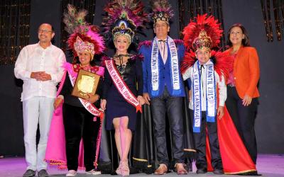 Ministerio de Cultura corona a   Eddy Herrera  y Miriam Cruz como reyes del Desfile  Nacional Carnaval 2015